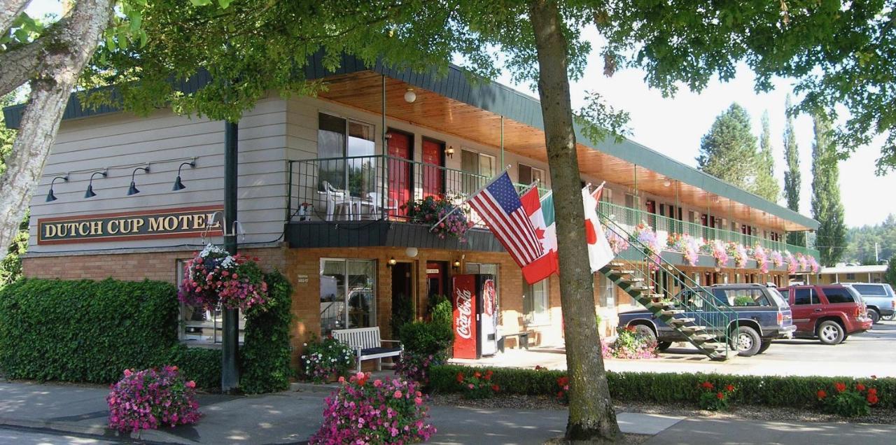 Dutch Cup Motel Sultan Экстерьер фото